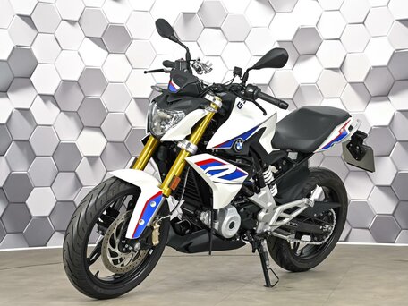2020 BMW G 310 R, белый, 499000 рублей, вид 2