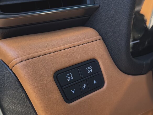 2022 Lexus LX 600 IV, чёрный, 16500000 рублей - вид 17