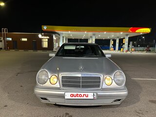 1997 Mercedes-Benz E-Класс 240 II (W210, S210), серый, 320000 рублей, вид 1