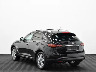 2016 Infiniti QX70, чёрный, 1749000 рублей, вид 4