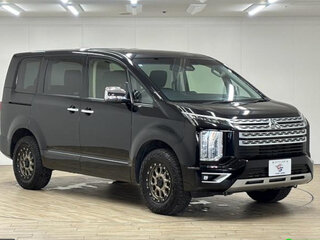2022 Mitsubishi Delica D:5 I Рестайлинг, чёрный, 2190000 рублей, вид 2