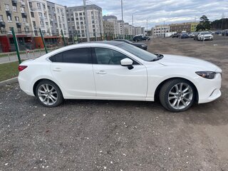 2017 Mazda 6 III (GJ) Рестайлинг, белый, 1800000 рублей, вид 2