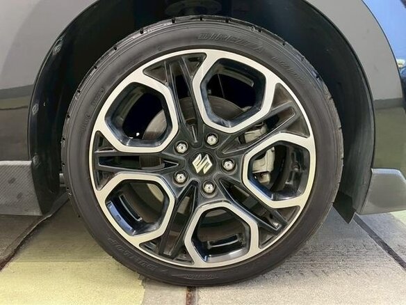2021 Suzuki Swift V Рестайлинг, чёрный, 890000 рублей - вид 20