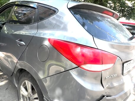 2013 Hyundai ix35 I, серый, 850000 рублей, вид 2