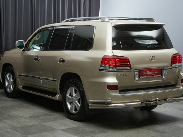 2012 Lexus LX 570 III Рестайлинг, бежевый, 4097000 рублей - вид 5