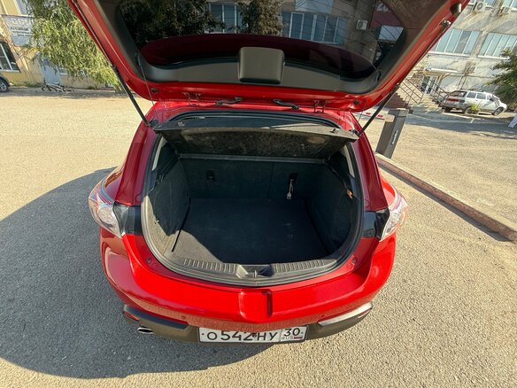2010 Mazda 3 II (BL), красный, 930000 рублей - вид 6
