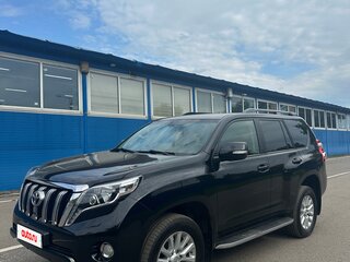 2016 Toyota Land Cruiser Prado 6-speed 150 Series Рестайлинг 1, чёрный, 3000000 рублей, вид 1