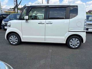 2022 Honda N-BOX II Рестайлинг, белый, 730000 рублей, вид 3