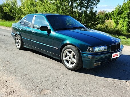 1994 BMW 3 серии 318i III (E36), зелёный, 380000 рублей, вид 3
