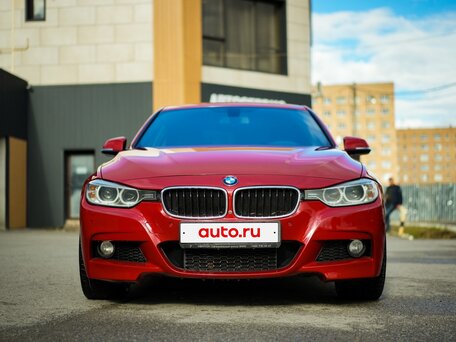 2014 BMW 3 серии 320i xDrive VI (F3x), красный, 1900000 рублей, вид 3