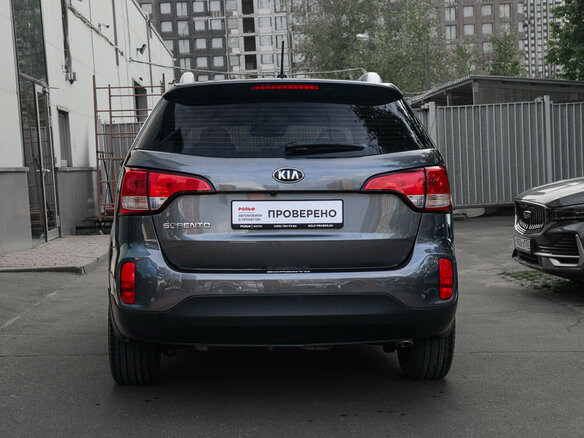 2018 Kia Sorento II Рестайлинг, серый, 2390000 рублей - вид 4