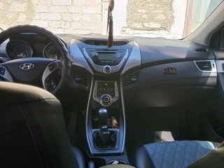 2013 Hyundai Elantra V (MD), белый, 1550000 рублей, вид 3