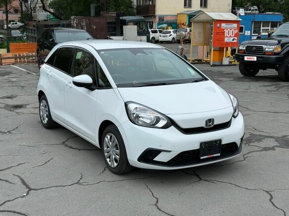 2022 Honda Fit IV, белый - вид 2