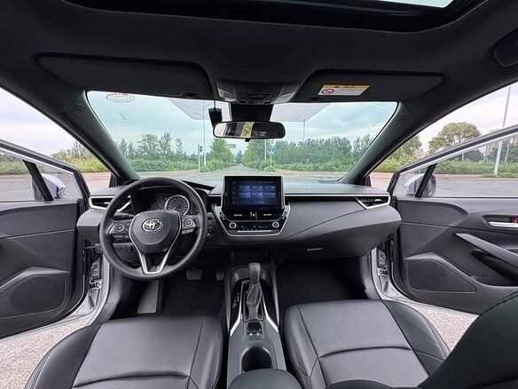 2023 Toyota Corolla XII (E210) Рестайлинг, серый, 1250000 рублей - вид 13