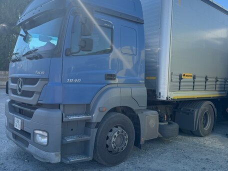 2014 Mercedes-Benz Axor, синий, 3000000 рублей, вид 2