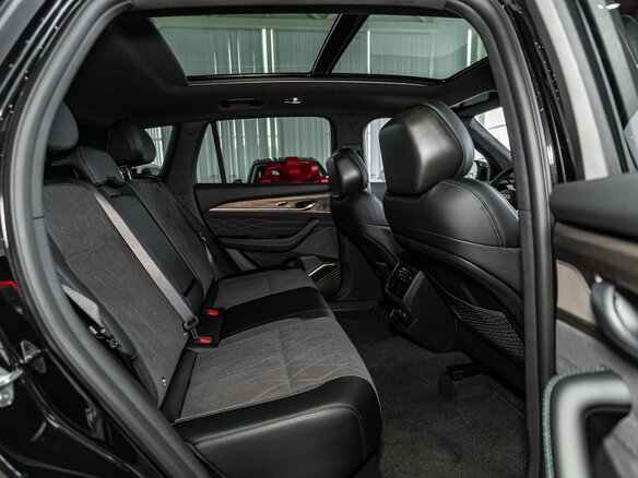 2026 Geely Monjaro I, чёрный, 4954990 рублей - вид 12