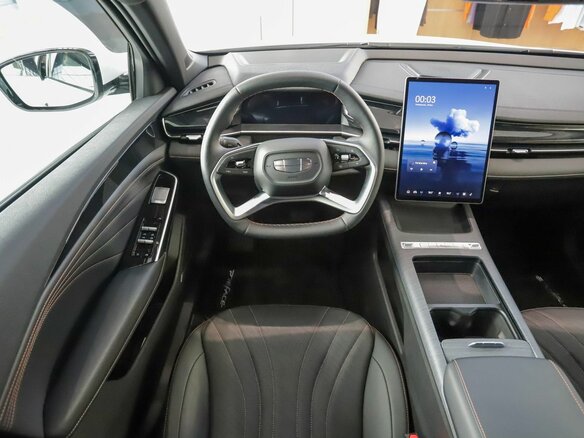 2026 Geely Preface I, белый, 3434990 рублей - вид 15