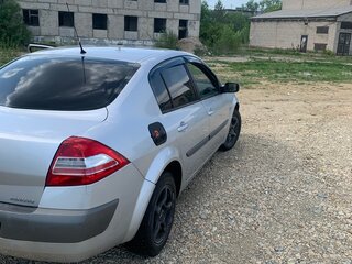 2006 Renault Megane II Рестайлинг, серебристый, 295000 рублей, вид 3