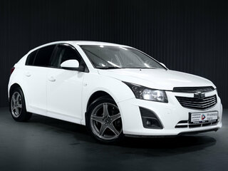 2013 Chevrolet Cruze I Рестайлинг, белый, 599000 рублей, вид 1