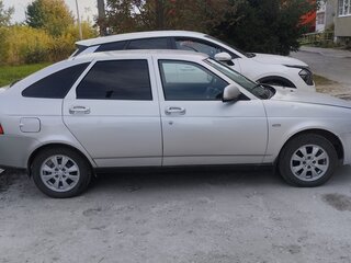 2014 Lada (ВАЗ) Priora I Рестайлинг, серебристый, 450000 рублей, вид 3