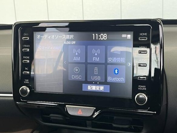 2022 Toyota Yaris Cross I, белый - вид 16