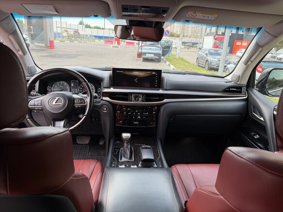 2019 Lexus LX 570 III Рестайлинг 2, чёрный, 9700000 рублей - вид 12