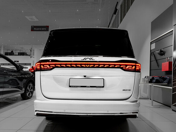2025 JAC RF8, белый, 4875000 рублей - вид 4