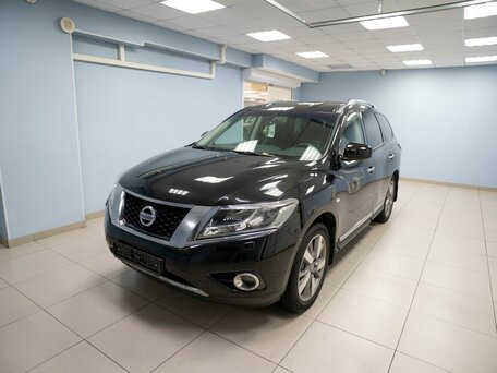 2014 Nissan Pathfinder IV, чёрный, 1899000 рублей, вид 2