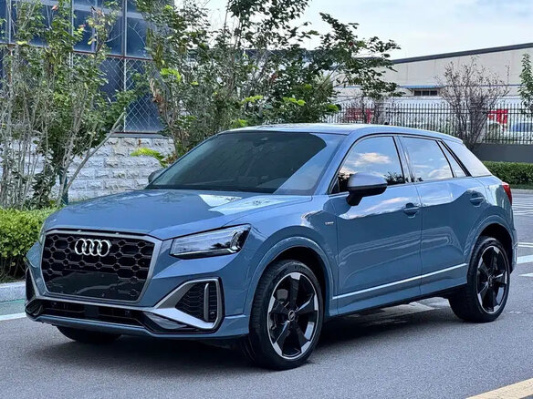 2023 Audi Q2 L 35 TFSI I Рестайлинг, серый, 1590888 рублей