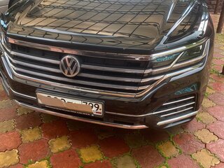 2018 Volkswagen Touareg III, чёрный, 5500000 рублей, вид 4