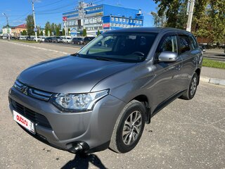 2013 Mitsubishi Outlander III, серый, 1700000 рублей, вид 1