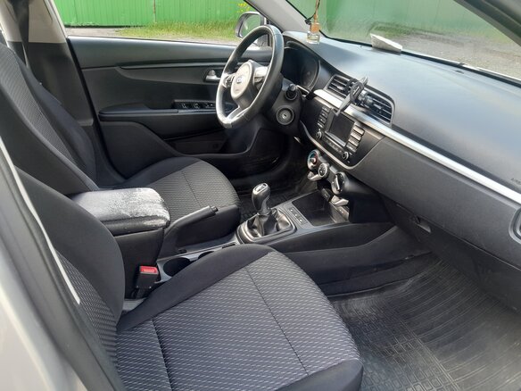 2019 Kia Rio X-Line IV, серебристый - вид 5