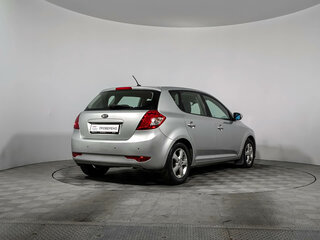 2010 Kia Ceed I Рестайлинг, серебристый, 615000 рублей, вид 5