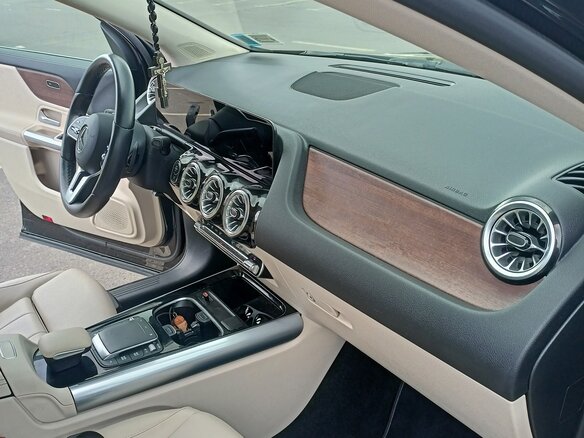 2022 Mercedes-Benz GLA 250 II (H247), чёрный, 2700000 рублей - вид 8