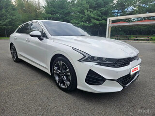 2023 Kia K5 III, белый, 2030000 рублей, вид 2