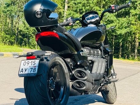 2025 Triumph Rocket 3, чёрный, 3000000 рублей, вид 1