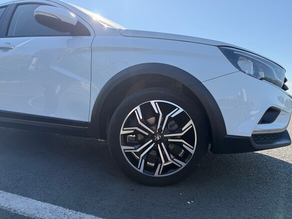 2019 Lada (ВАЗ) Vesta SW Cross I, белый - вид 10
