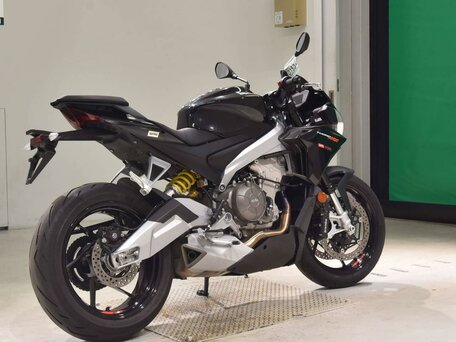 2022 Aprilia Tuono 660, чёрный, 1177000 рублей, вид 5