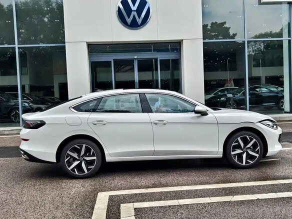 2025 Volkswagen Lamando L II, белый - вид 1