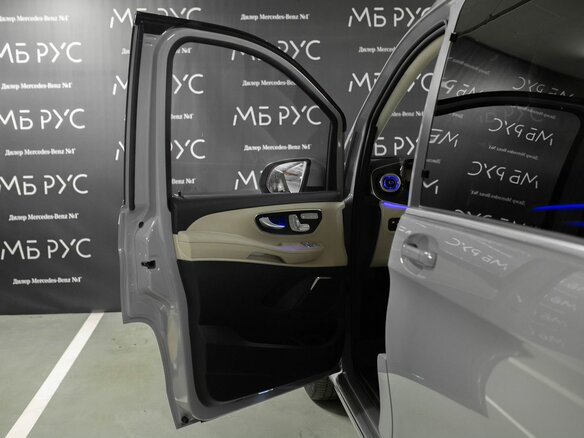 2026 Mercedes-Benz V-Класс 300 d экстра длинный III (W447) Рестайлинг 2, серый - вид 7