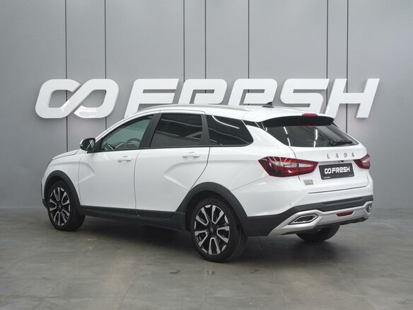 2024 Lada (ВАЗ) Vesta SW Cross I Рестайлинг (NG), белый - вид 1
