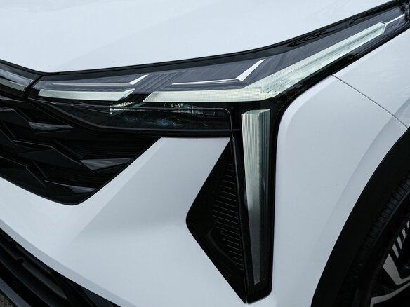 2026 Geely Cityray, белый - вид 2