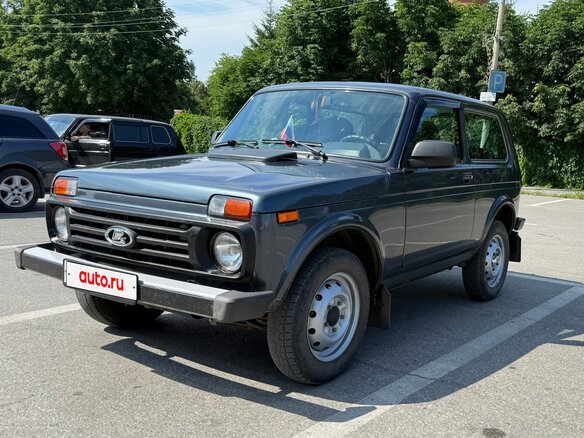 2019 Lada (ВАЗ) 2121 (4x4) I Рестайлинг, серебристый, 650000 рублей - вид 4