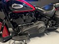 2021 Harley-Davidson Heritage, красный - вид 10