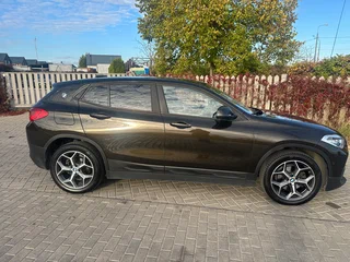 2019 BMW X2 sDrive18i I (F39), коричневый, 2150000 рублей, вид 4