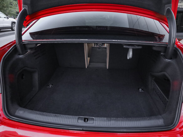 2020 Audi A4 35 TFSI V (B9) Рестайлинг, красный - вид 32