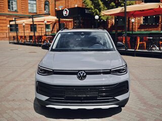 2026 Volkswagen Tharu XR 300 TSI, серый, 2990000 рублей, вид 4