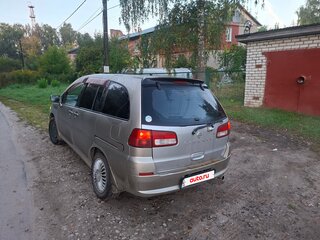 2004 Nissan Liberty, коричневый, 365000 рублей, вид 3