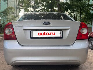 2011 Ford Focus II Рестайлинг, серебристый, 700000 рублей, вид 5