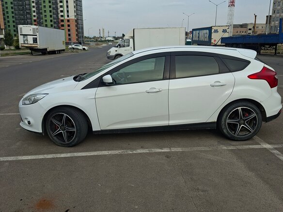 2011 Ford Focus III, белый - вид 7